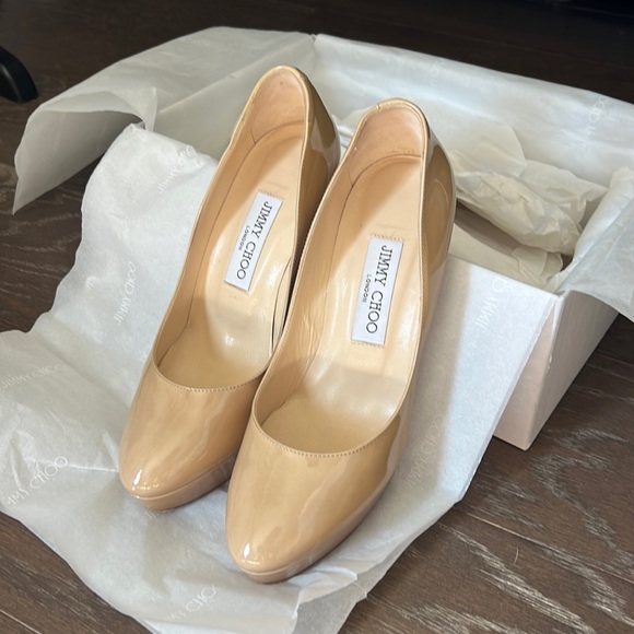 Jimmy Choo Size 37 beige